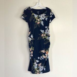 Short Sleeve Fitted Maternity Dress